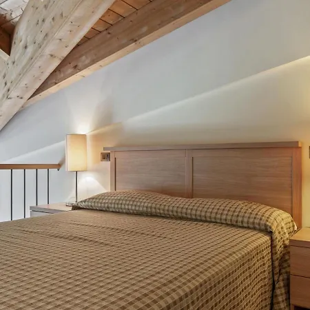 Scenic Loft In Near Museo Della Lana