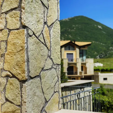 Scenic Loft In Near Museo Della Lana سكانو